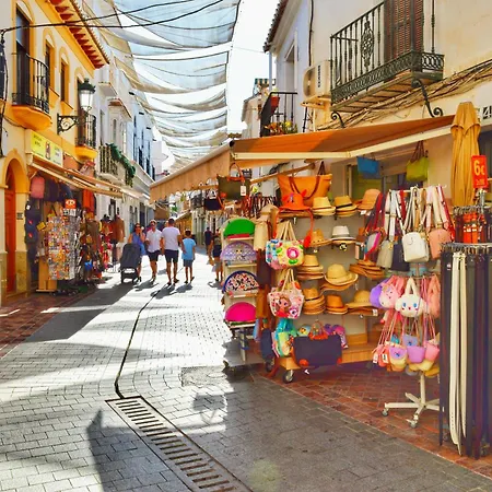 Appartamento Sunny In Center With Balcony Close To Nerja